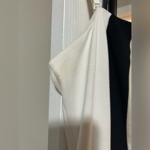 🔥Bebe fitted white, black&cream color block dress-size L - Picture 9 of 16